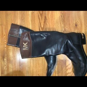 Michael Kors Boots🖤🤎